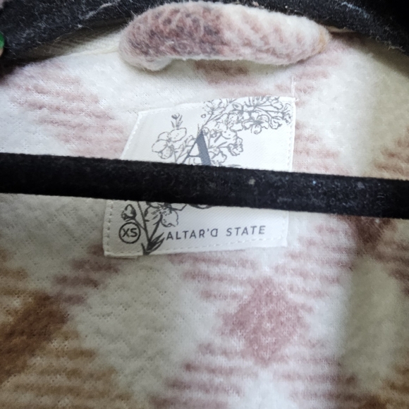 Altar'd State Plaid Shacket in Cream, Tan & Gray - Picture 4 of 4